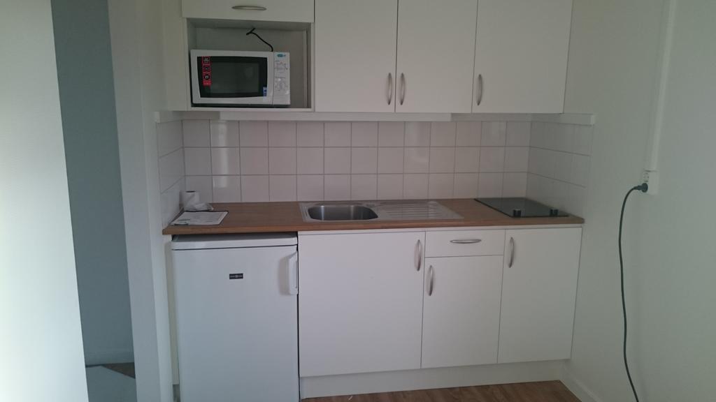 Apelvikstrand Semesterlagenheter Aparthotel Варбери Екстериор снимка